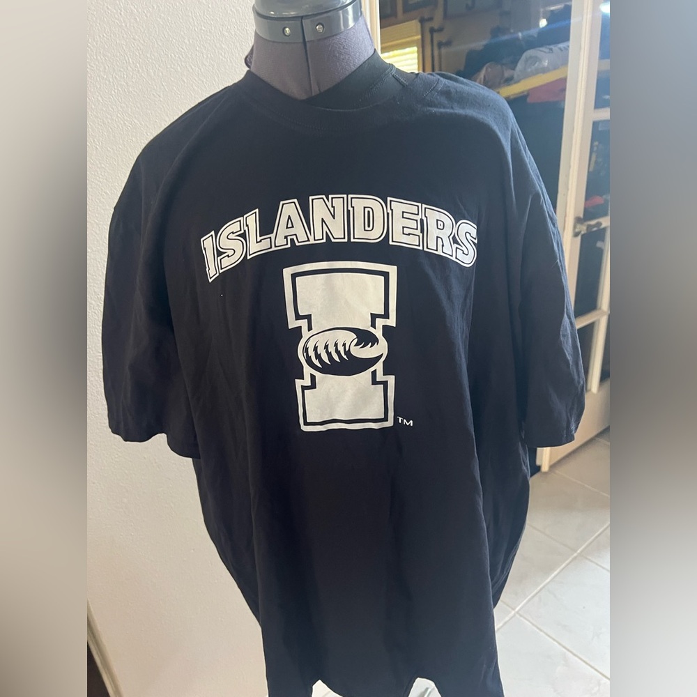 Texas A&M Corpus Christi Islanders Graphic T-Shirt by Russell size 4XL